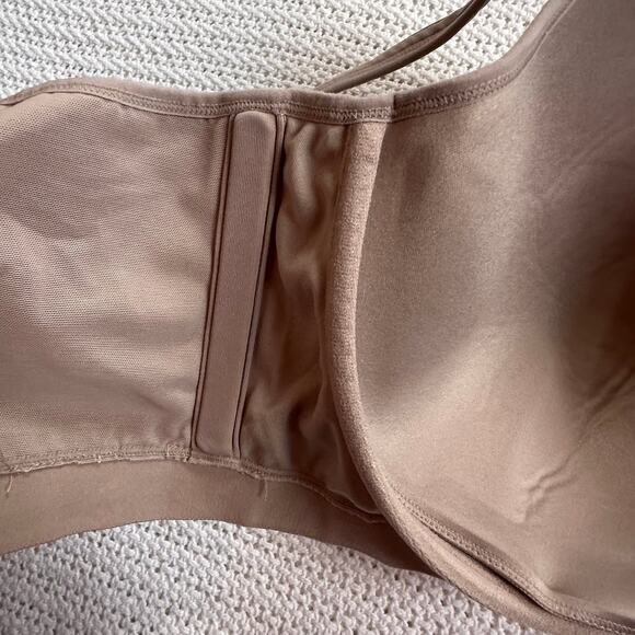 Cacique modern longline ornate lace bra 44H - Picture 3 of 7